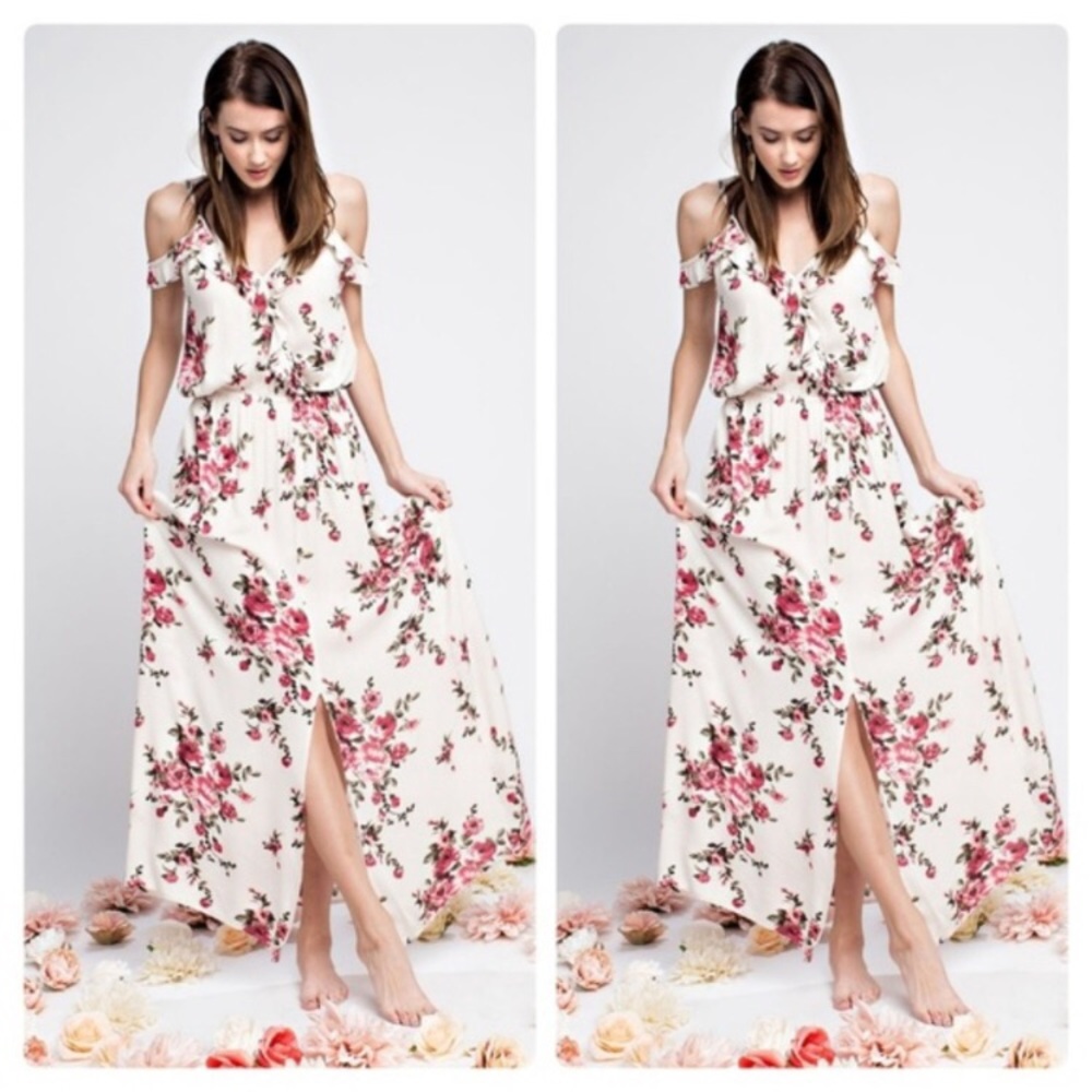💐NEW💐FLORAL COLD SHOULDER MAXI DRESS